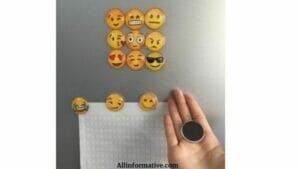 Emoticon magnets